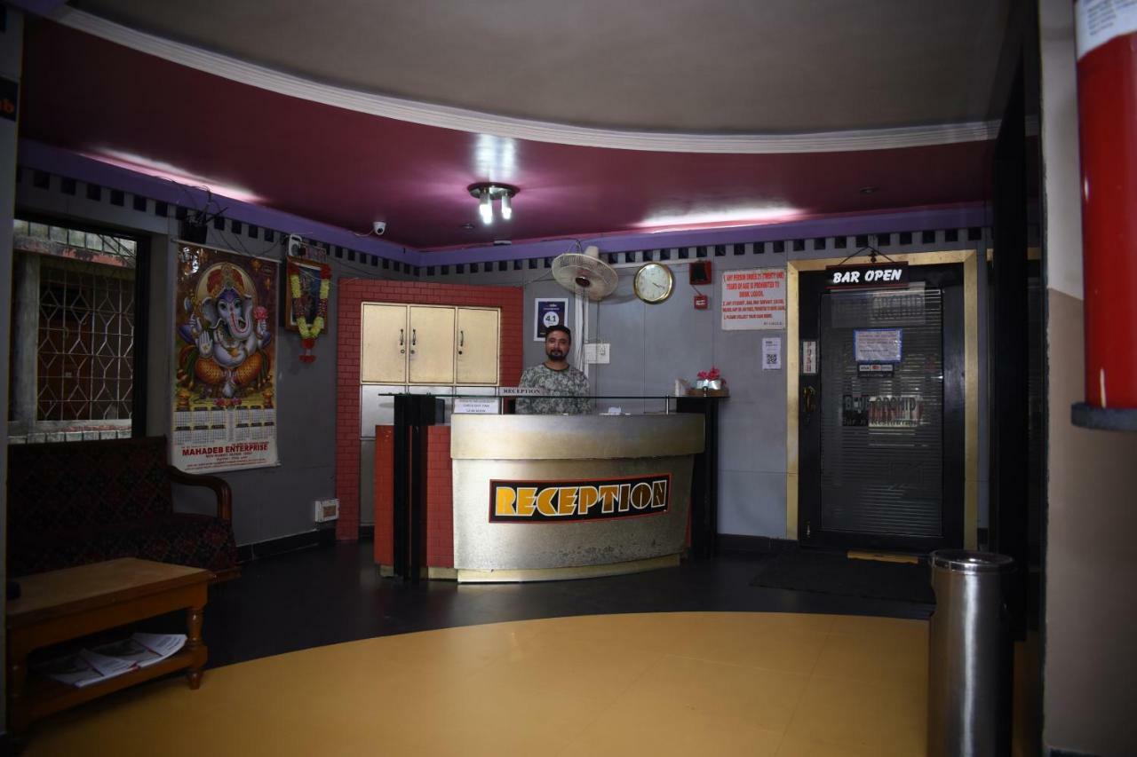 Spot On 37646 Hotel Centre Palace Silchar Luaran gambar