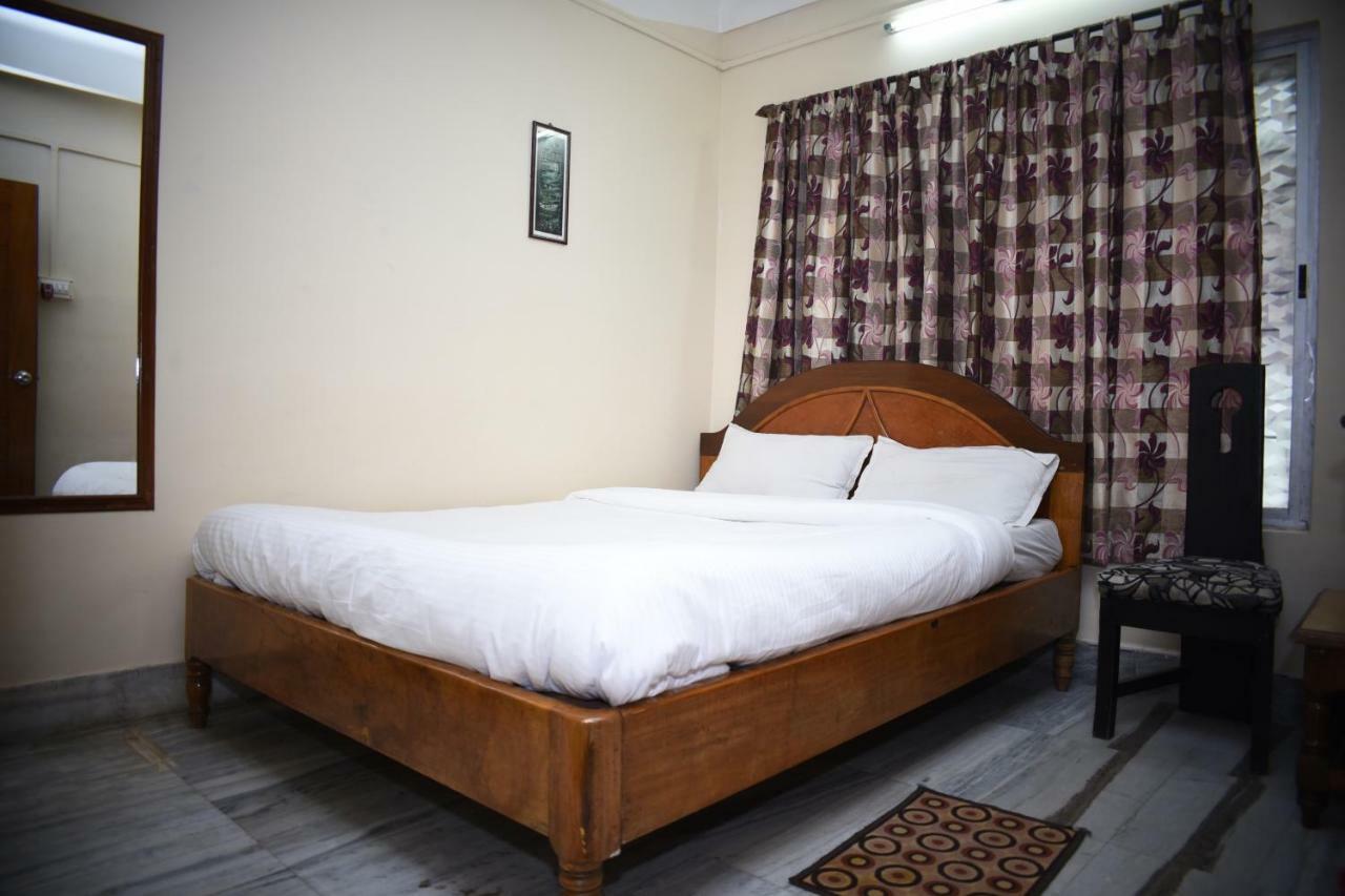 Spot On 37646 Hotel Centre Palace Silchar Luaran gambar