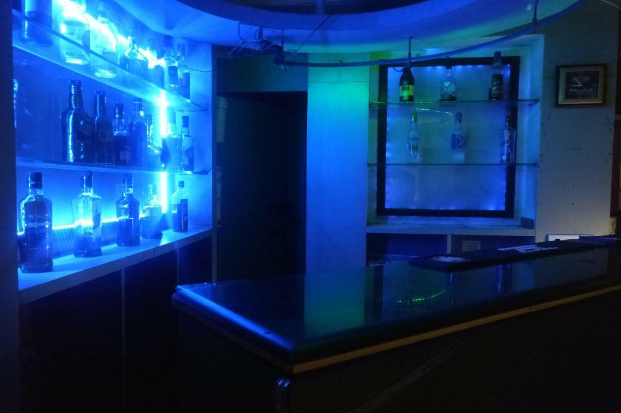 Spot On 37646 Hotel Centre Palace Silchar Luaran gambar